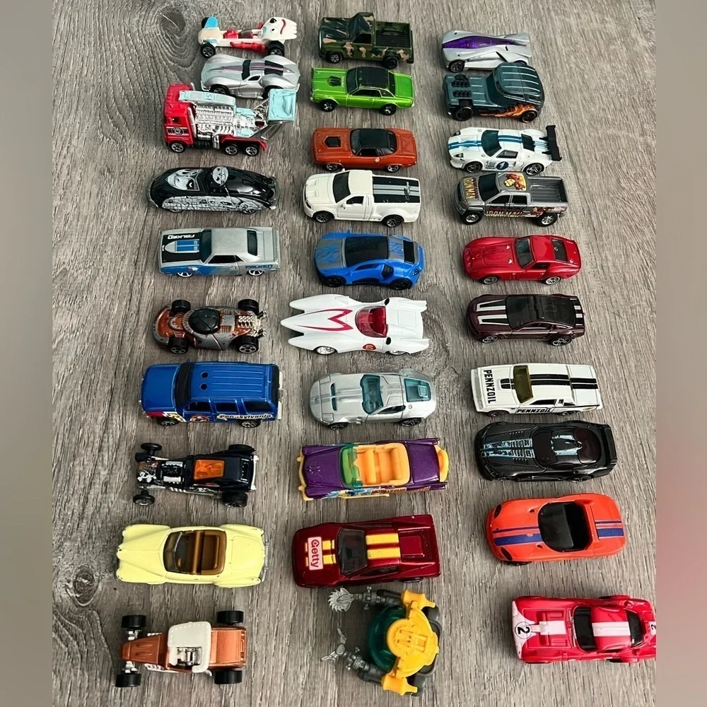 Hotwheels Toy Diecast Cars Lot Of 30 cars lot #8
